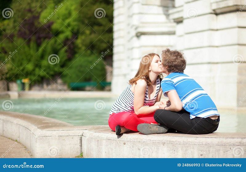 Sofia Date vs Sofia Dates: Which Platform is Better for Serious Links?